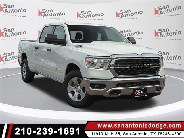 2024 RAM Ram 1500 RAM 1500 BIG HORN CREW CAB 4X4 64 BOX