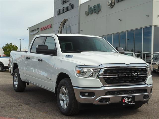 2024 RAM Ram 1500 RAM 1500 BIG HORN CREW CAB 4X4 64 BOX