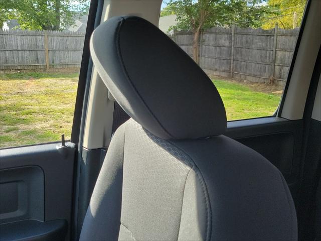 2019 RAM 1500 Classic Express Quad Cab 4x4 64 Box