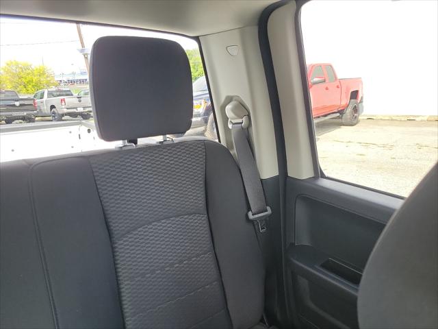 2019 RAM 1500 Classic Express Quad Cab 4x4 64 Box