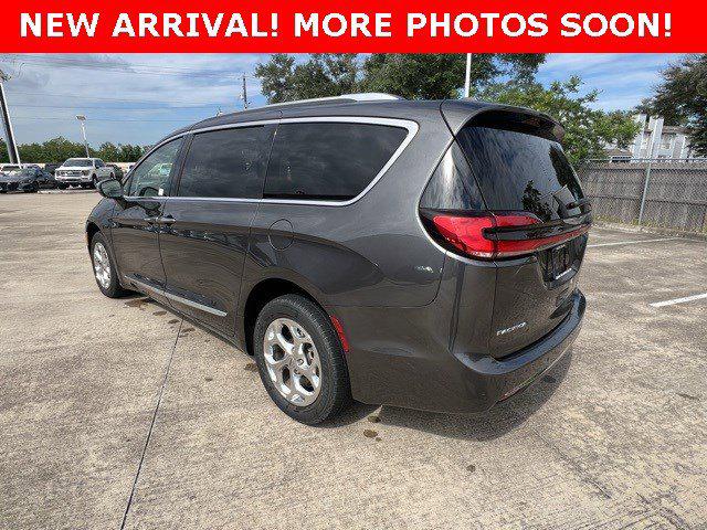 2021 Chrysler Pacifica Limited AWD