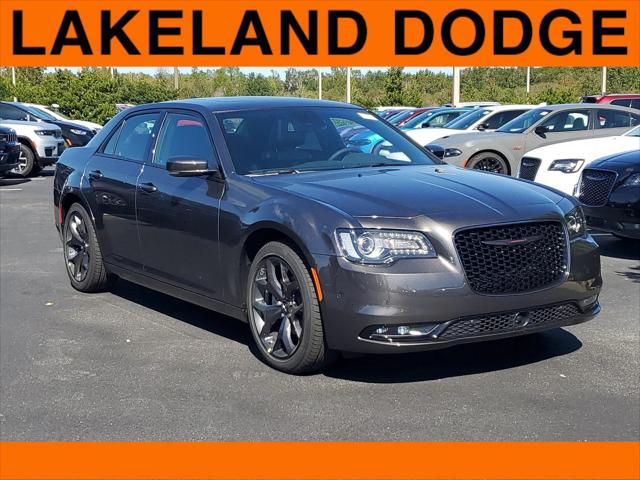 2023 Chrysler Chrysler 300 300S V6