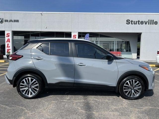 2023 Nissan Kicks SV Xtronic CVT