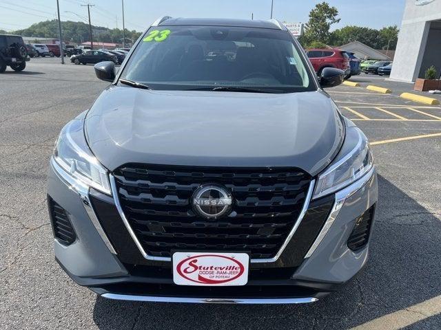 2023 Nissan Kicks SV Xtronic CVT