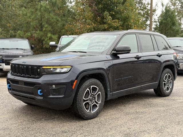 2022 Jeep Grand Cherokee 4xe Trailhawk 4x4 2022 Jeep Grand Cherokee 4xe Trailhawk 4x4
