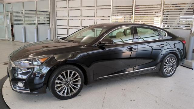 2017 Kia Cadenza Premium