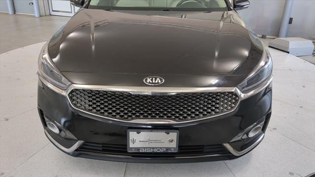 2017 Kia Cadenza Premium