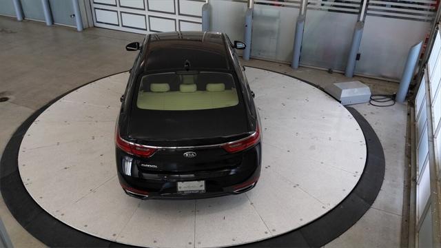2017 Kia Cadenza Premium