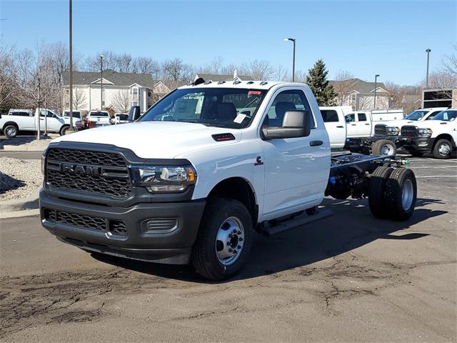 2024 RAM Ram 3500 Chassis Cab RAM 3500 TRADESMAN CHASSIS REGULAR CAB 4X2 84 CA