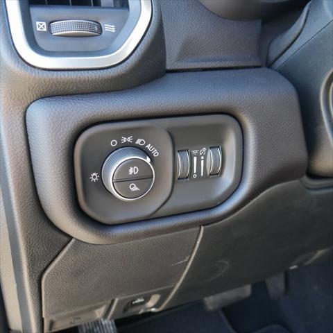 2024 RAM Ram 3500 RAM 3500 LARAMIE CREW CAB 4X4 64 BOX 2024 RAM Ram 3500 RAM 3500 LARAMIE CREW CAB 4X4 64 BOX