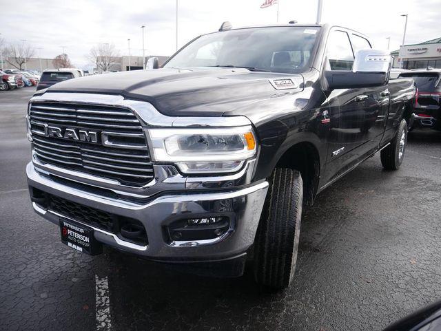 2024 RAM Ram 3500 RAM 3500 LARAMIE CREW CAB 4X4 8 BOX