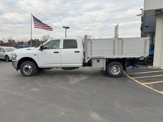 2024 RAM Ram 3500 Chassis Cab RAM 3500 TRADESMAN CREW CAB CHASSIS 4X4 60 CA