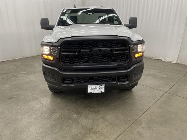 2024 RAM Ram 3500 RAM 3500 TRADESMAN REGULAR CAB 4X4 8 BOX