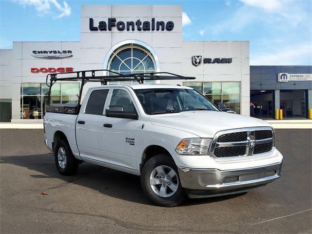 2023 RAM Ram 1500 Classic RAM 1500 CLASSIC TRADESMAN CREW CAB 4X4 57 BOX