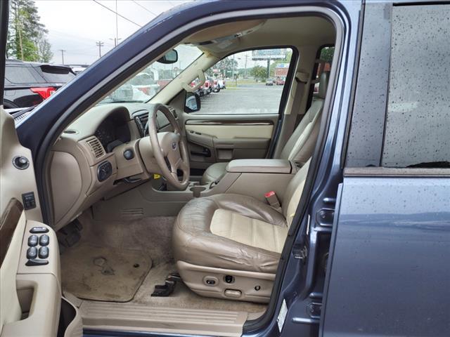 2005 Ford Explorer Eddie Bauer