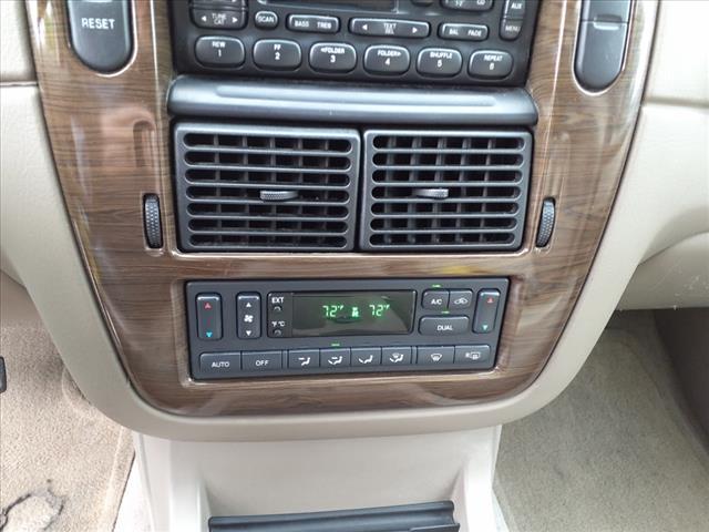 2005 Ford Explorer Eddie Bauer