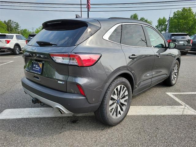 2020 Ford Escape Titanium