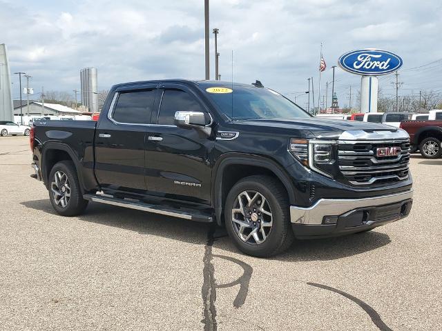 2022 GMC Sierra 1500 4WD Crew Cab Short Box SLT