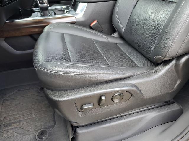 2022 GMC Sierra 1500 4WD Crew Cab Short Box SLT