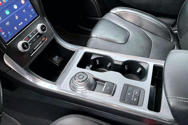 2021 Ford Edge Titanium