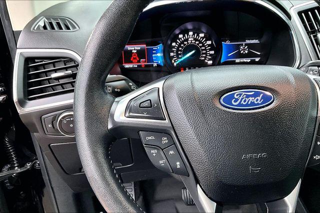 2021 Ford Edge Titanium