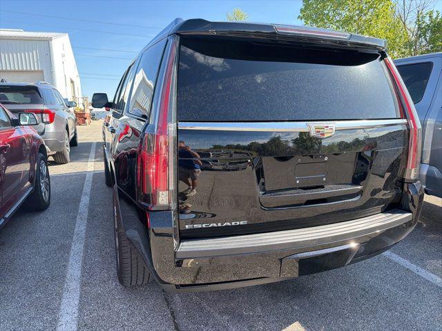 2020 Cadillac Escalade 4WD Platinum