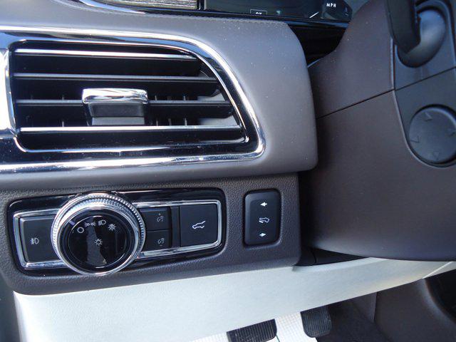 2020 Lincoln Navigator Black Label