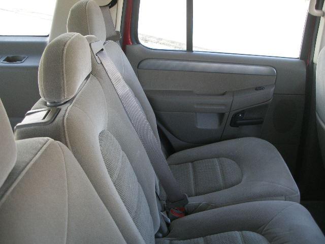 2004 Ford Explorer Unknown