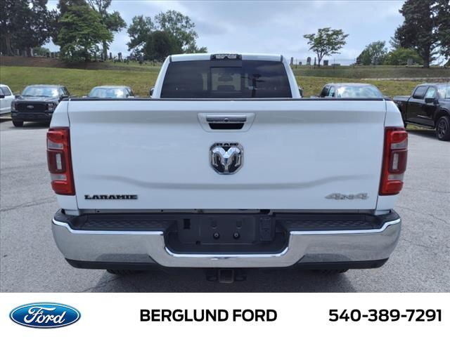 2022 Ram 3500 Laramie Crew Cab 4x4 8' Box