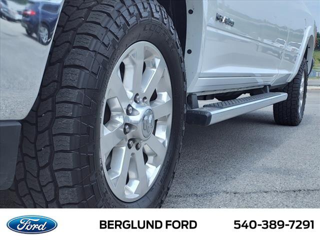 2022 Ram 3500 Laramie Crew Cab 4x4 8' Box
