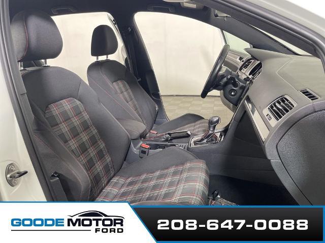 2017 Volkswagen Golf GTI S 4-Door