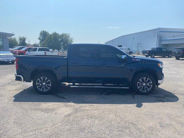 2023 Chevrolet Silverado 1500 4WD Crew Cab Standard Bed LT