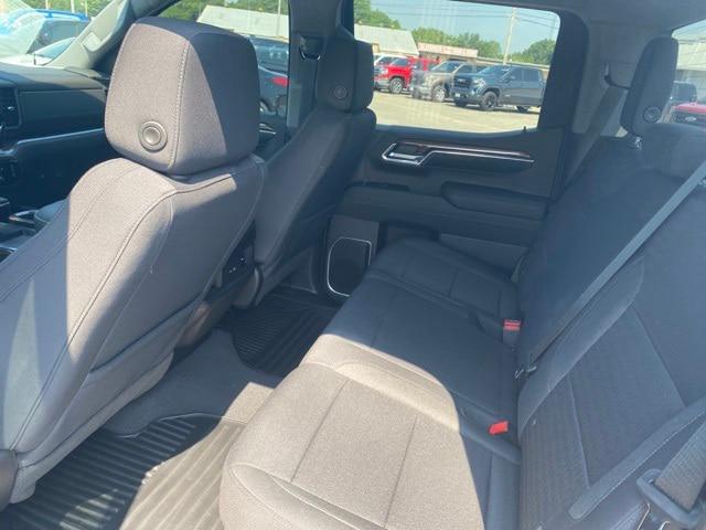 2023 Chevrolet Silverado 1500 4WD Crew Cab Standard Bed LT