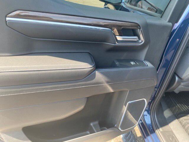 2023 Chevrolet Silverado 1500 4WD Crew Cab Standard Bed LT