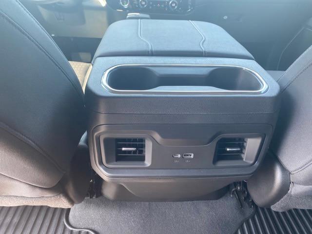 2023 Chevrolet Silverado 1500 4WD Crew Cab Standard Bed LT