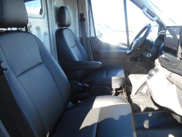 2022 Ford E-Transit-350 Cargo Van Base