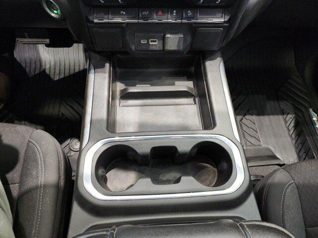 2022 Chevrolet Silverado 1500 4WD Crew Cab Short Bed RST