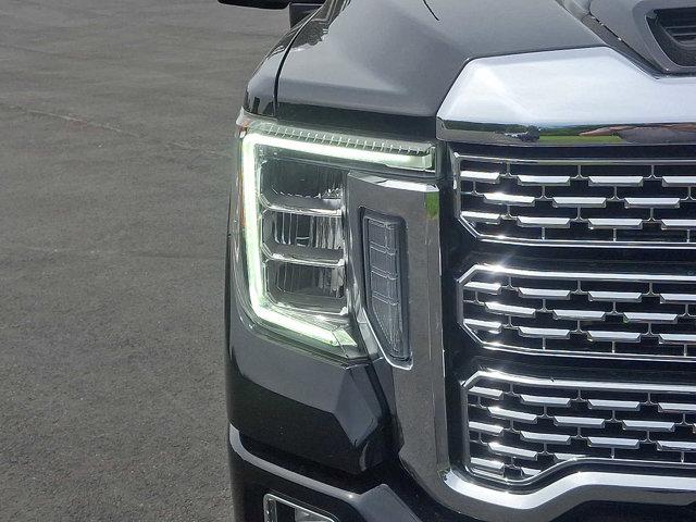 2021 GMC Sierra 2500HD 4WD Crew Cab Long Bed Denali