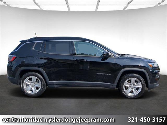 2022 Jeep Compass Latitude FWD