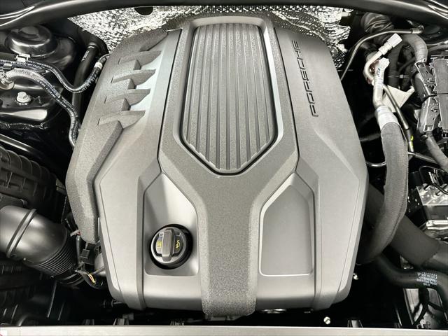2024 Porsche Macan AWD