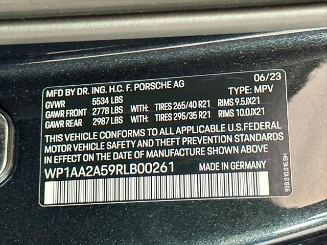 2024 Porsche Macan AWD