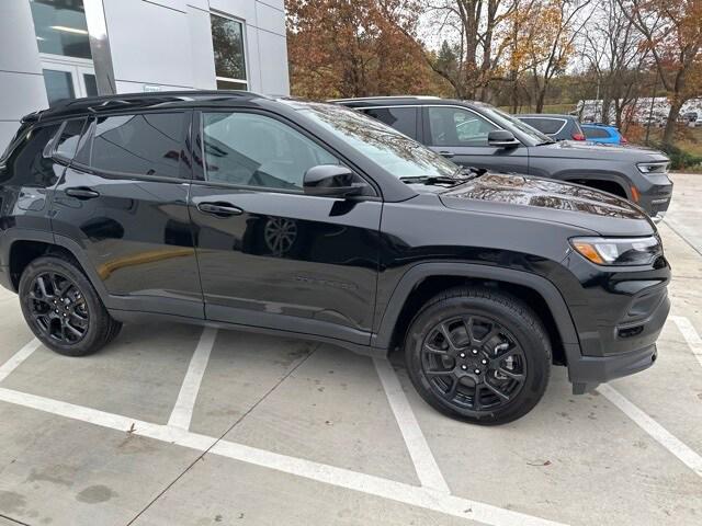 2024 Jeep Compass COMPASS ALTITUDE 4X4