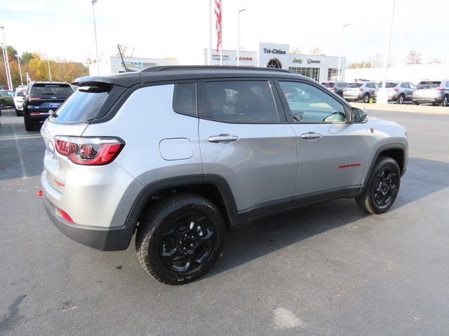 2024 Jeep Compass COMPASS TRAILHAWK 4X4