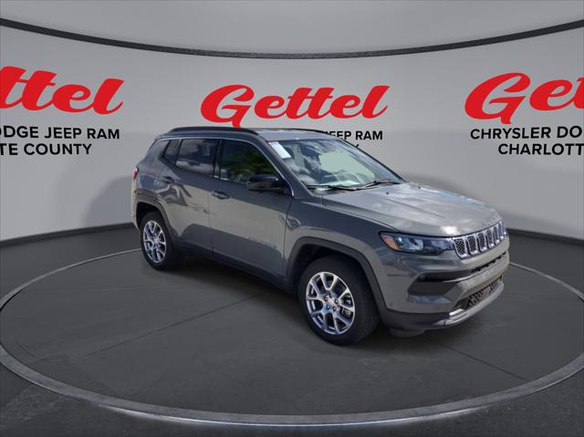 2024 Jeep Compass COMPASS LATITUDE LUX 4X4