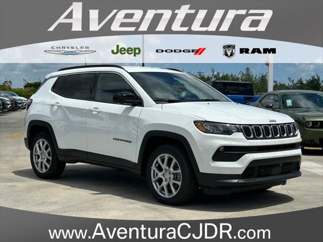 2024 Jeep Compass COMPASS LATITUDE LUX 4X4