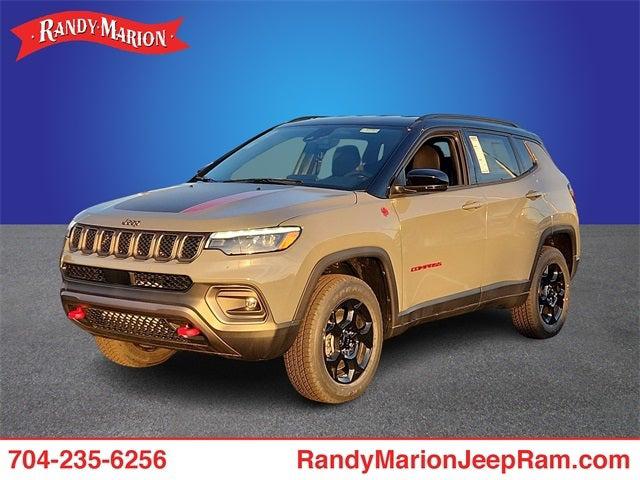 2024 Jeep Compass COMPASS TRAILHAWK 4X4