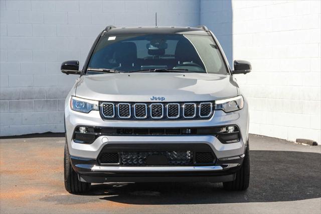 2024 Jeep Compass COMPASS LIMITED 4X4