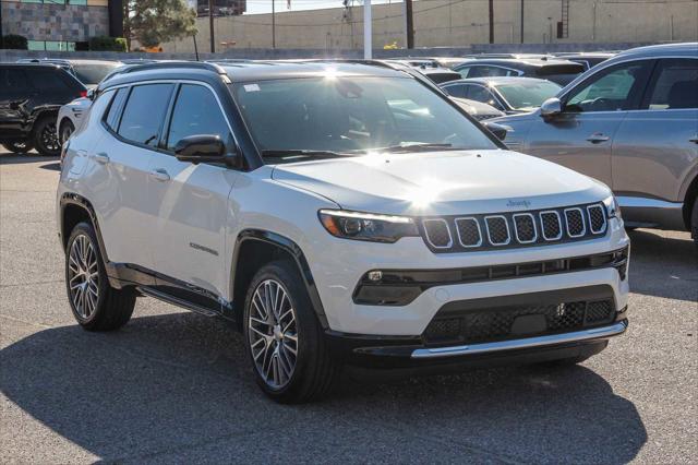 2024 Jeep Compass COMPASS LIMITED 4X4