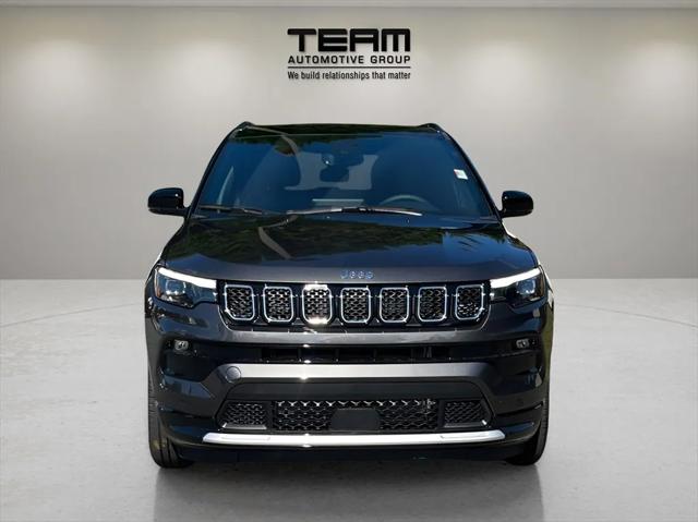 2024 Jeep Compass COMPASS LIMITED 4X4