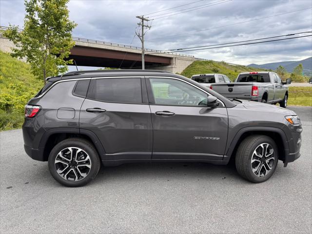 2024 Jeep Compass COMPASS LIMITED 4X4